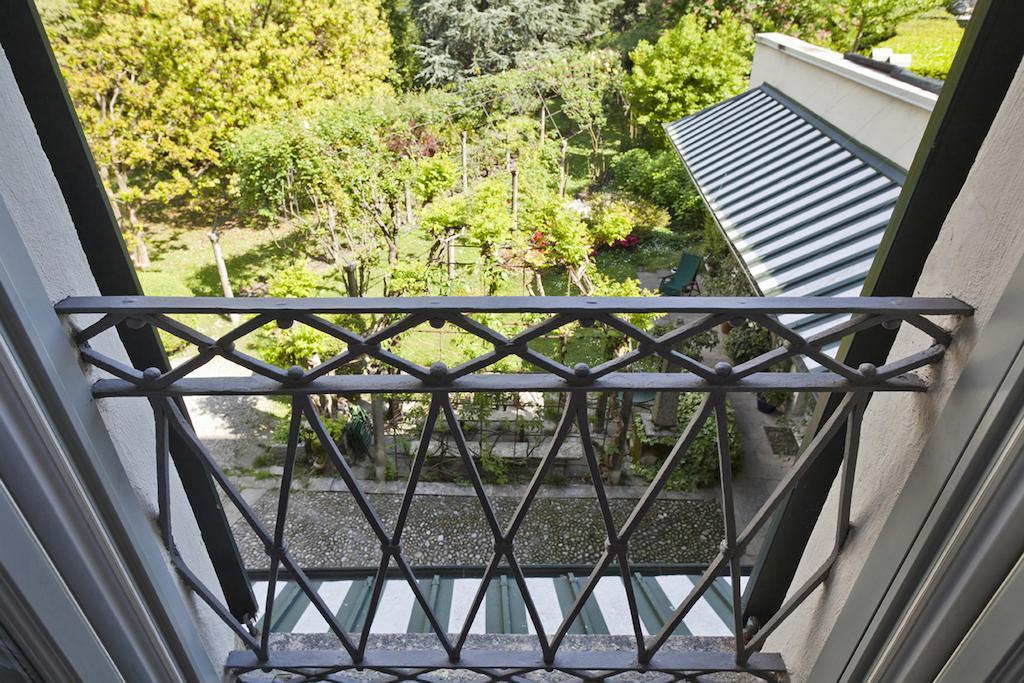 La Canarina Bed & Breakfast Como Værelse billede
